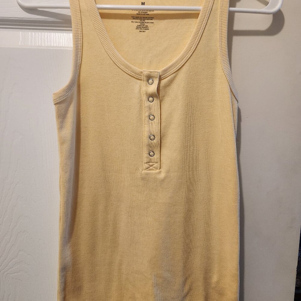 SO brand tank top.